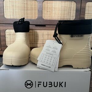 NWT Fubuki Niseko 3.0 Low (Sand)
